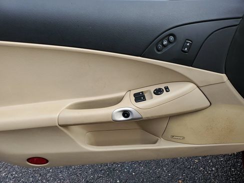 Used 2008 Chevrolet Corvette Convertible w/ Preferred Equipment Group RWD image 8