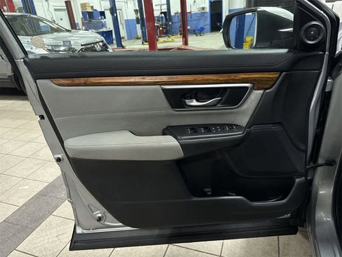 Used 2018 Honda CR-V EX image 31