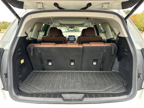 Used 2021 Subaru Ascent Touring image 31