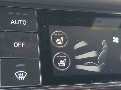 Used 2025 Genesis G70 2.5T w/ Sport Prestige Package image 22