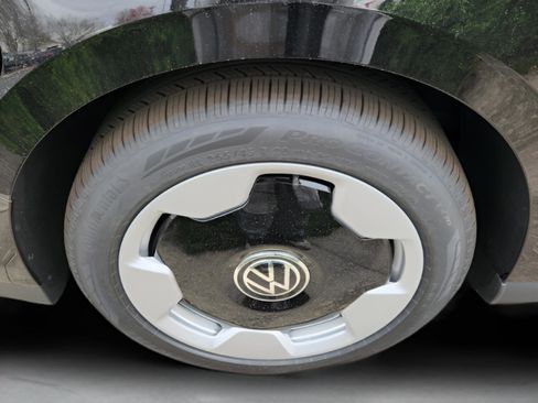 New 2025 Volkswagen ID. Buzz Pro S image 26