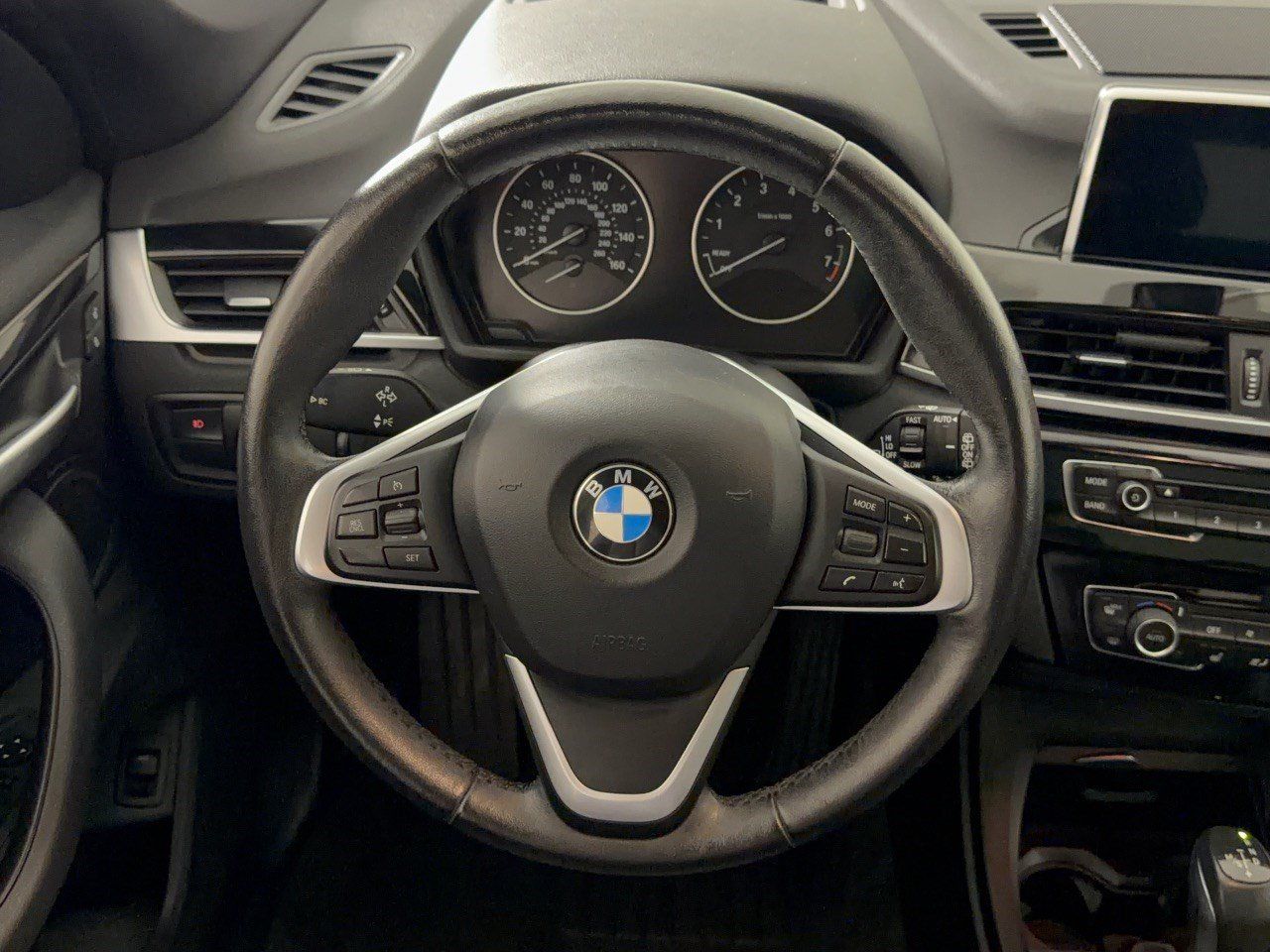 Used 2017 BMW X1 xDrive28i AWD/4WD image 10