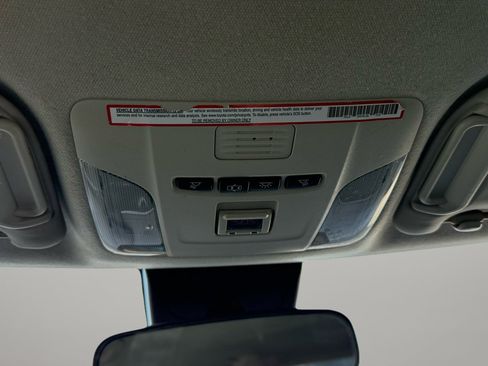 Used 2020 Toyota Corolla LE image 22