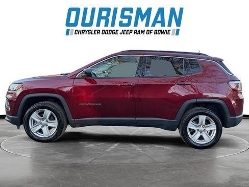 Used 2022 Jeep Compass Latitude image 7