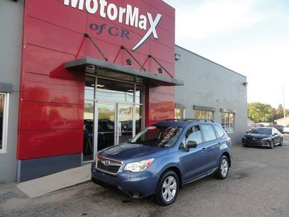 Used 2015 Subaru Forester 2.5i w/ Alloy Wheel Package