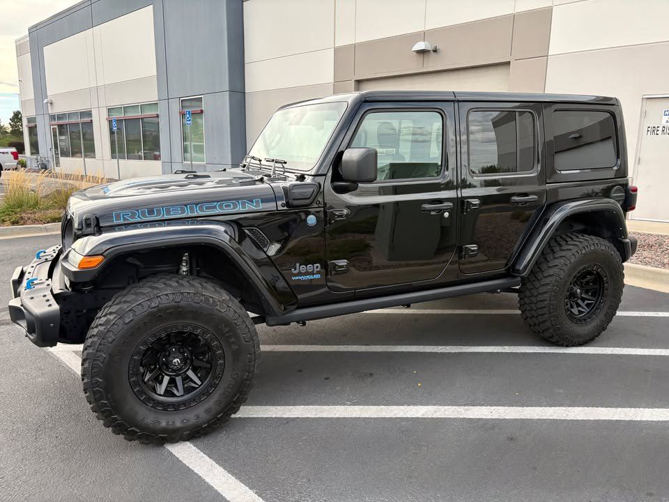 Used 2021 Jeep Wrangler Unlimited Rubicon 4xe w/ Steel Bumper Group AWD/4WD image 2