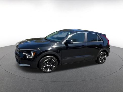 Used 2026 Kia Niro LX FWD image 8