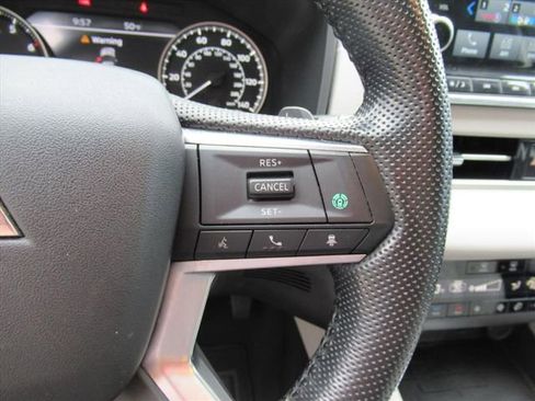 Used 2022 Mitsubishi Outlander SEL image 19