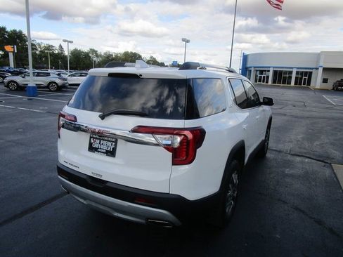 Certified 2023 GMC Acadia SLE w/ Driver Convenience Package image 8