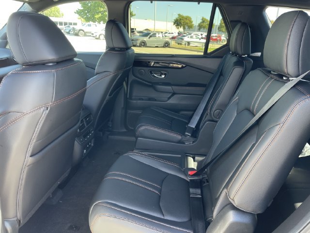 New 2026 Honda Pilot TrailSport image 27