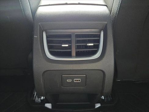 Used 2022 Chevrolet Blazer LT image 16