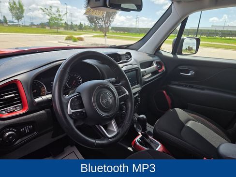 Used 2020 Jeep Renegade Trailhawk w/ Cold Weather Group AWD/4WD image 14