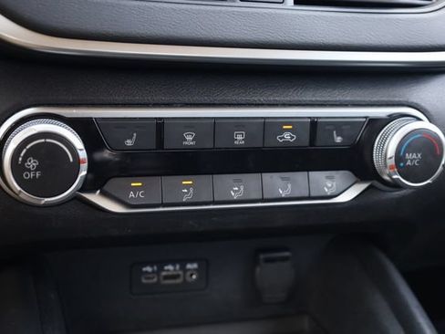 Used 2020 Nissan Altima 2.0 SR FWD image 22