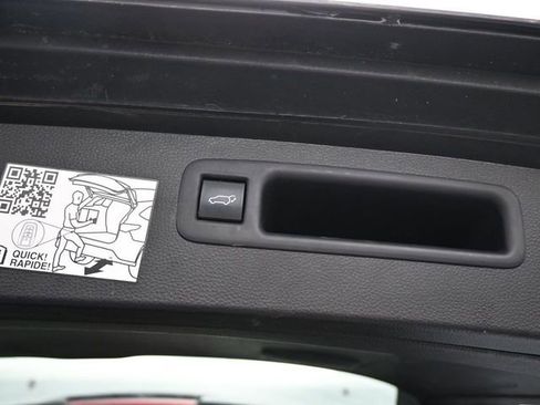 Used 2021 Toyota Highlander Platinum image 36