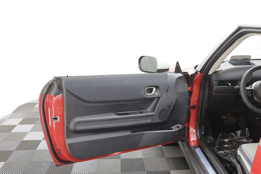 Certified 2026 MINI Cooper 2-Door Hardtop FWD image 5