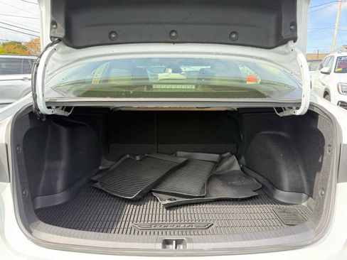 Used 2025 Toyota Corolla LE w/ LE Premium Package FWD image 13