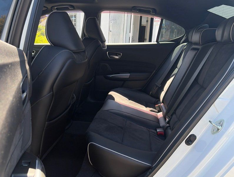 Used 2019 Acura TLX w/ Technology & A-SPEC Package FWD image 10