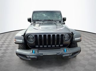 Used 2022 Jeep Wrangler Unlimited Rubicon 4xe w/ Cold Weather Group video 2