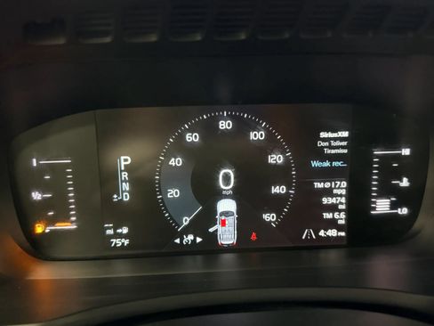 Used 2019 Volvo XC90 T5 Momentum FWD image 31