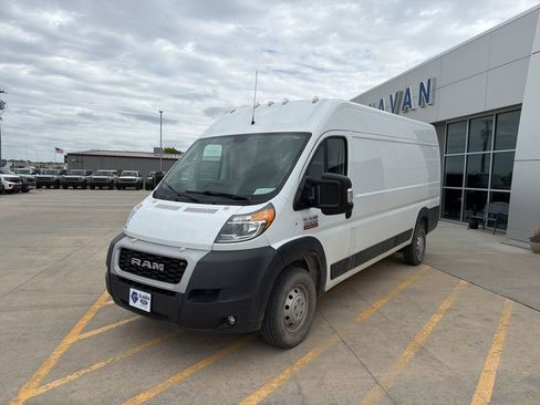 Used 2021 RAM ProMaster 3500 w/ Convenience Group FWD image 3