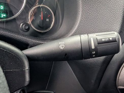 Used 2018 Jeep Wrangler Unlimited Sport S image 31