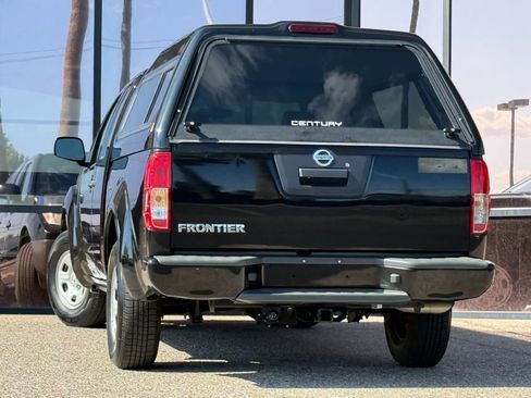 Used 2018 Nissan Frontier S RWD image 8