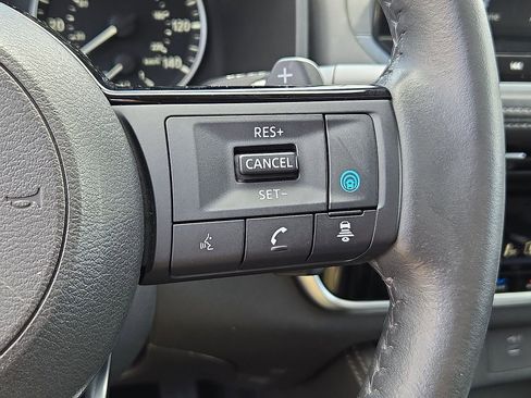 Used 2023 Nissan Rogue SL w/ SL Premium Package AWD/4WD image 24