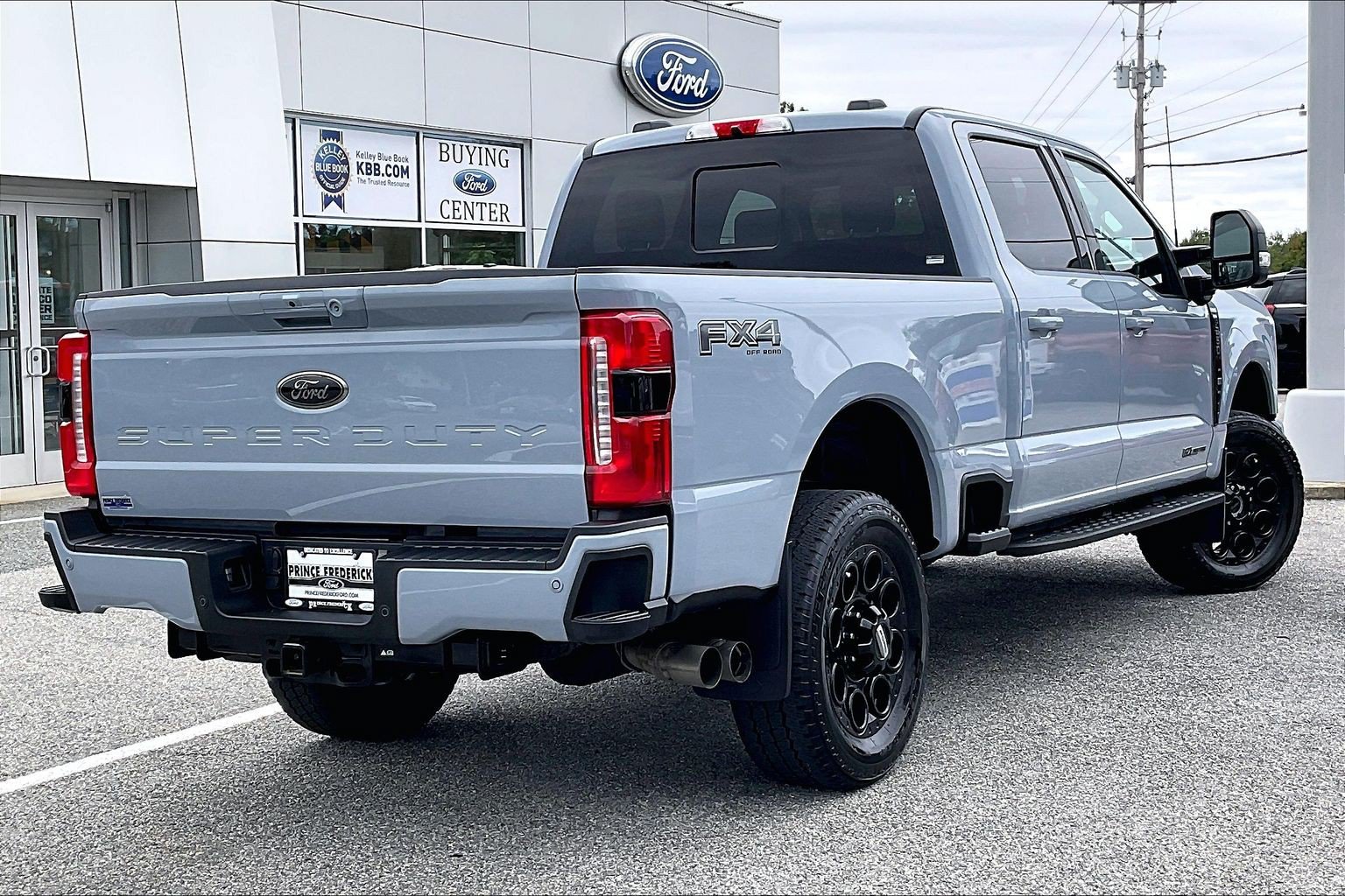 Certified 2024 Ford F250 Lariat w/ Lariat Ultimate Package AWD/4WD image 13