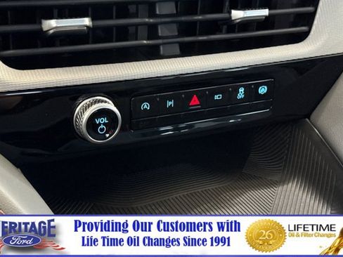 New 2026 Ford Explorer Active w/ Active Comfort Package AWD/4WD image 22