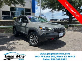 Used 2022 Jeep Cherokee Trailhawk w/ Premium Leather Package AWD/4WD video 1