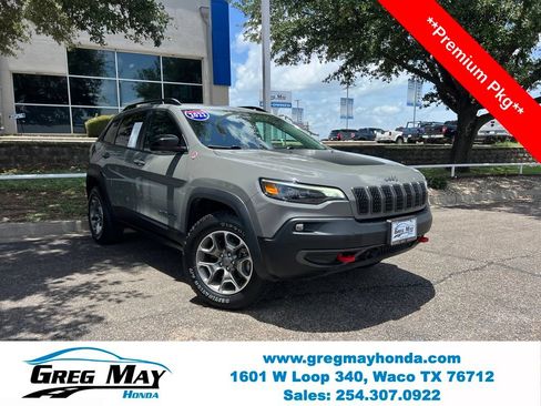 Used 2022 Jeep Cherokee Trailhawk w/ Premium Leather Package AWD/4WD image 1