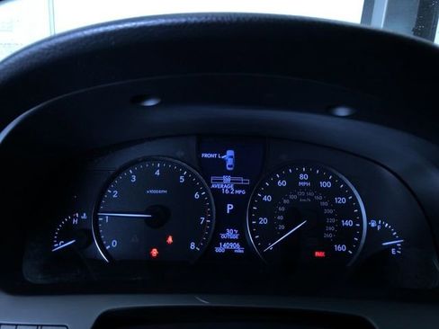 Used 2013 Lexus LS 460 AWD w/ Comfort Pkg image 30