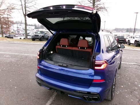 Used 2024 BMW X7 M60i w/ Executive Package image 22