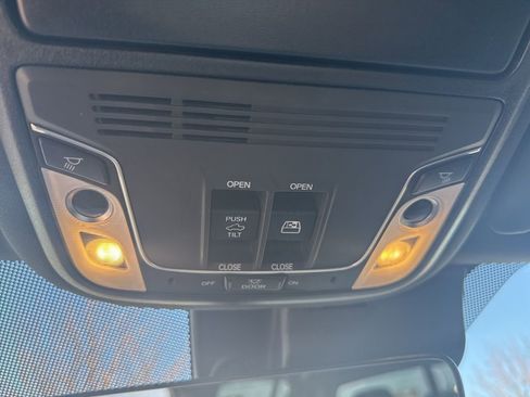 Used 2025 Honda Ridgeline TrailSport image 19