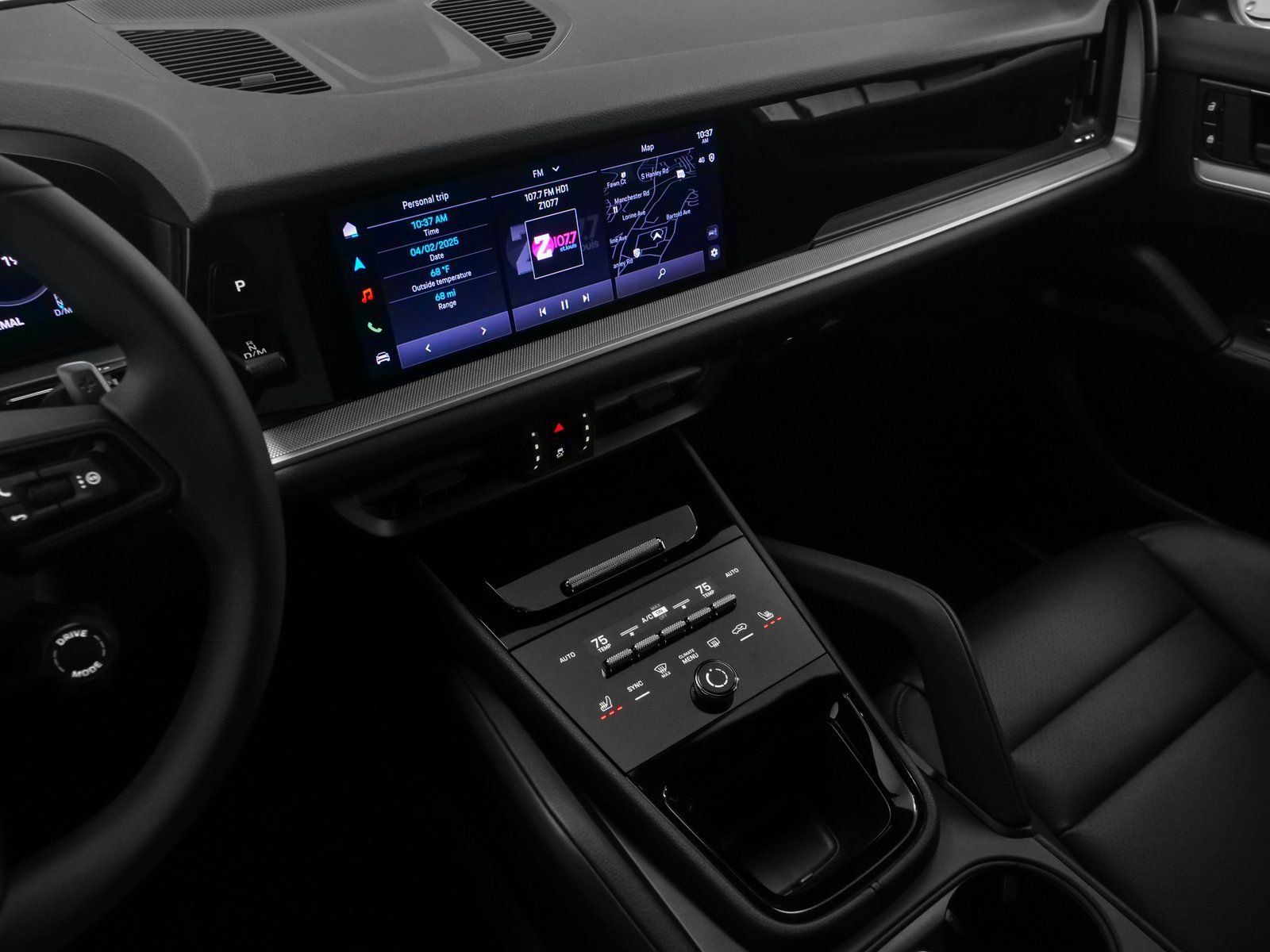Certified 2025 Porsche Cayenne AWD/4WD image 28