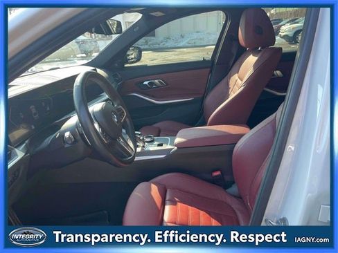 Used 2023 BMW M340i xDrive image 15