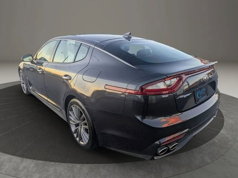 Used 2019 Kia Stinger Premium image 6