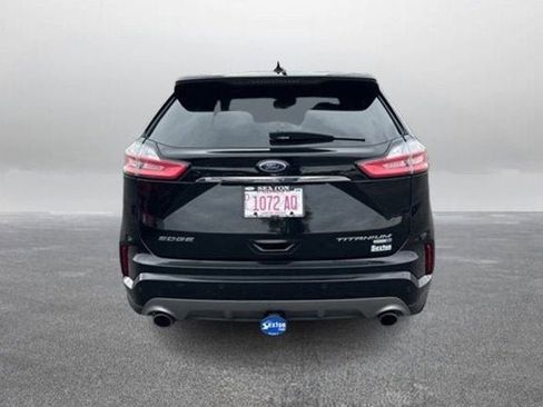 Certified 2020 Ford Edge Titanium w/ Equipment Group 301A AWD/4WD image 9