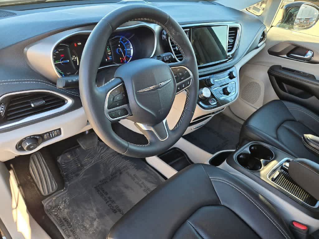 Used 2024 Chrysler Pacifica Limited FWD image 10