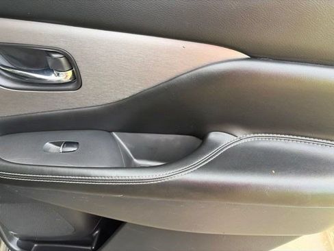Used 2021 Nissan Murano SL AWD/4WD image 38