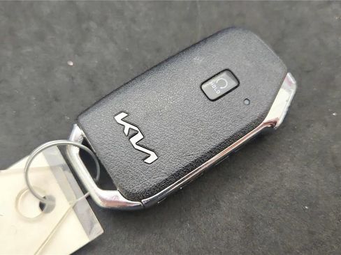 Used 2022 Kia Telluride EX w/ EX Premium Package AWD/4WD image 20