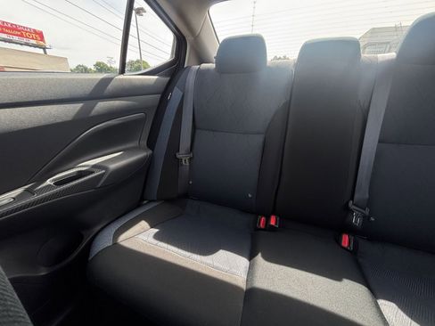 Used 2025 Nissan Versa SV FWD image 39