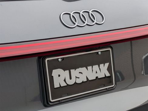 New 2025 Audi Q5 Premium Plus image 15