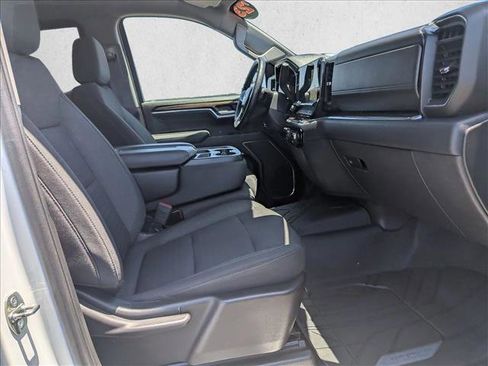 Used 2023 Chevrolet Silverado 1500 RST AWD/4WD image 26