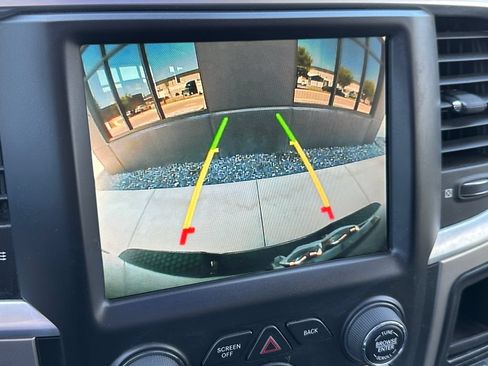 Used 2017 RAM 1500 Big Horn AWD/4WD image 14