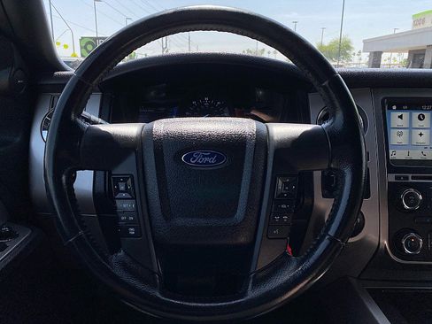 Used 2017 Ford Expedition XLT w/ Equipment Group 202A image 17