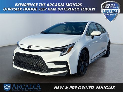 Used 2023 Toyota Corolla SE image 1