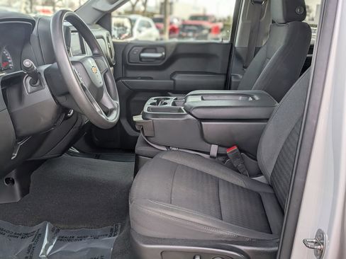 Used 2022 Chevrolet Silverado 1500 Custom image 16
