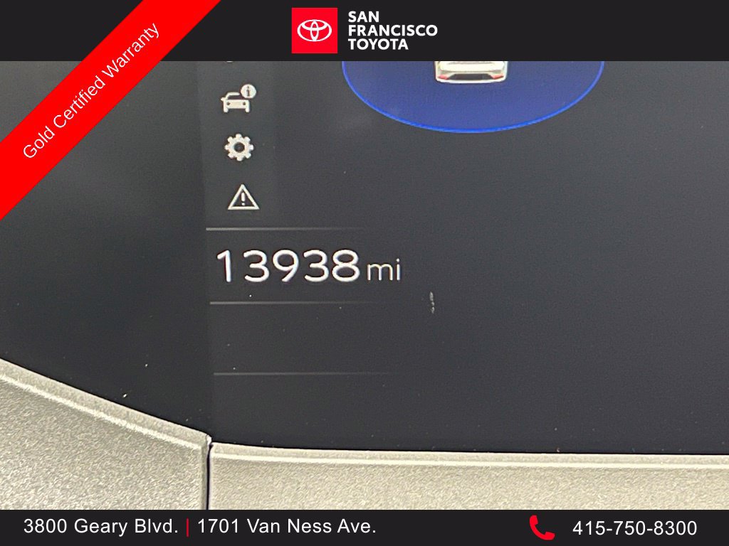 Certified 2024 Toyota Prius Prime FWD image 31