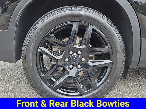 Certified 2023 Chevrolet Blazer LT w/ LPO, Black Grille Bar Package image 9